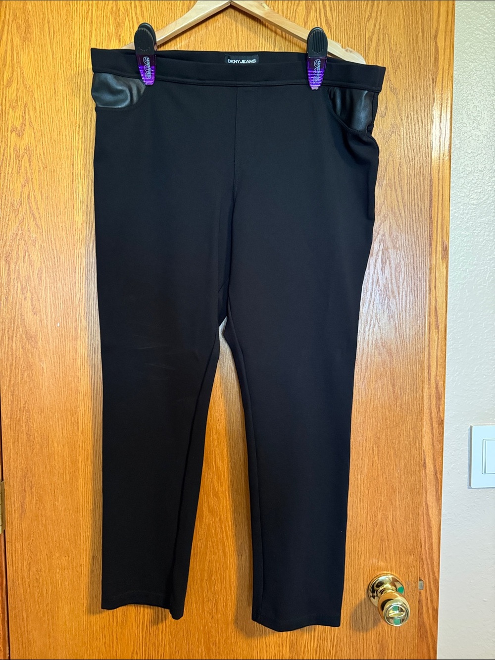 DKNY Black Ponte Pull-On Leggings with Faux Leather Trim
